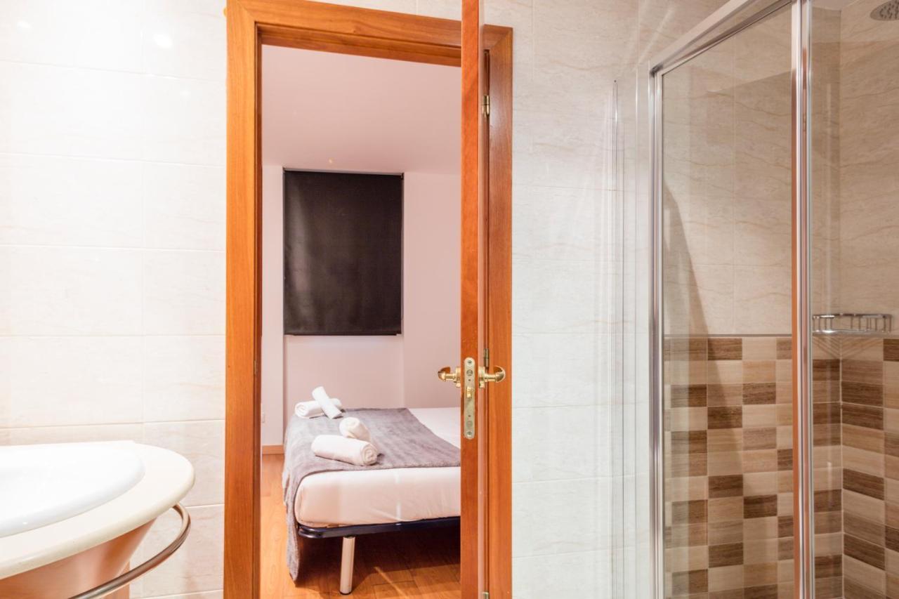 Habitat Apartments Carders Барселона Екстер'єр фото