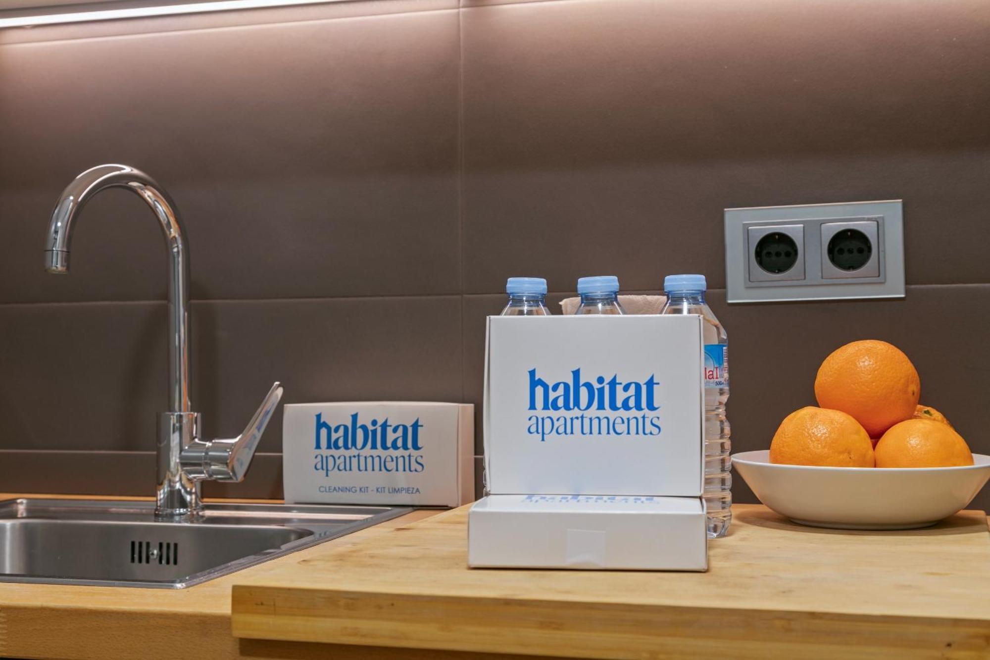 Habitat Apartments Carders Барселона Екстер'єр фото